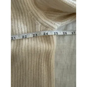 Quince Mongolian Cashmere Oversized Boyfriend Cardigan Sz Med Cream Sweater thumbnail 6