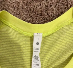 Lululemon Swiftly Tech Short Sleeve 2.0 thumbnail 2