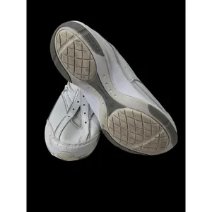 Champion Women's White Sneakers thumbnail 5