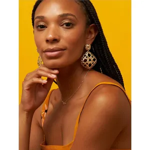 Kendra Scott Natalie Gold‎ Statement Earrings In Gold NWT $98 thumbnail 3