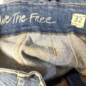 We The Free Medium Wash Indie High Rise Corset Waist Skinny Jeans Sz 32 thumbnail 5