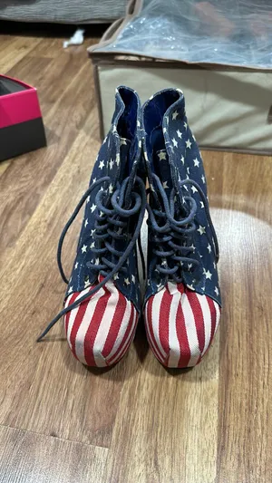 Chunky Platform Lace Up Booties Size 7.5 thumbnail 4