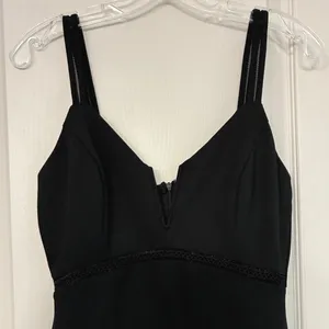 DO+BE Womens Black V-Neck Bodycon Mini Dress GY0272‎ Size M LBD Cocktail Party thumbnail 5