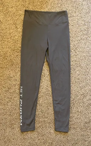 ‼️ High Waisted Leggings‼️ thumbnail 2