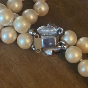 Vintage layered faux pearl necklace thumbnail 4