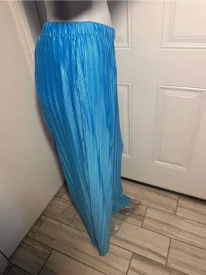 FRNCH Nouma Blue Pleated Wide Leg Pants Size M NWT Parisian Plisse Satin Trouser thumbnail 9