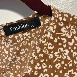 New..Fashion Dress XL Brown & White Floral Midi Dress thumbnail 3