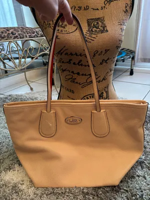 Coach Beautiful light peach handbag 🩷🩷 thumbnail 4
