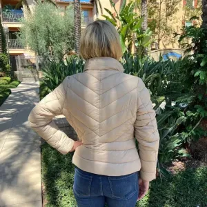 Packable Puffer Quilted Jacket Khaki/Beige Zip Closure Lightweight Hi-Neck thumbnail 5