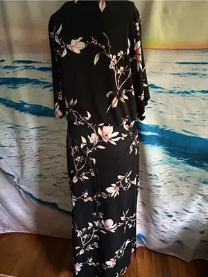 White House Black Market Womens Black Floral V-Neck Maxi Dress SM thumbnail 2