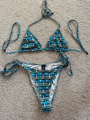 Triangl bikini set  thumbnail 2