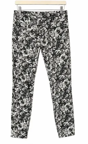 Seven7 Black White Floral Rose Print‎ Skinny Jeans Women's Size 4 Stretch Denim thumbnail 1
