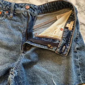 NWOT Madewell The Curvy Perfect Vintage Jean Short Sz 28 broken zipper thumbnail 8