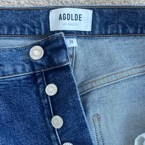 AGOLDE Riley High Waist Denim Crop Jeans in Women's Size 28 thumbnail 6