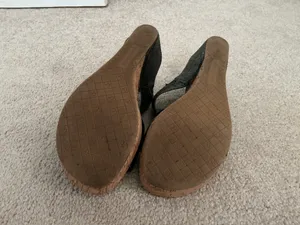 Donald Pliner Asymmetric Cork Wedge Sandals- Black- Sz 8.5 thumbnail 3