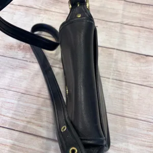Coach‎ Ramblers Legacy Crossbody Bag Black Leather Vintage Turnlock 9061 USA thumbnail 8