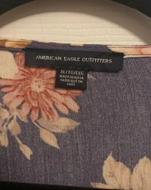 American Eagle Outfitters Blouse thumbnail 3