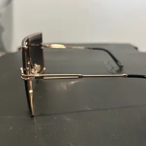 Blue Oversized Sunglasses thumbnail 5