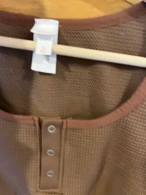 Colsie Seamless Henley Top Size M thumbnail 3