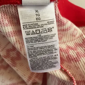 Old Navy Red Fair Isle Reindeer Snowflake Print Christmas Pajama Pants XL thumbnail 5
