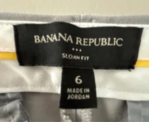 Banana Republic | ladies Sloan Fit cropped pants. Size: 6 thumbnail 5