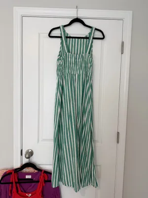 Universal Threads Maxi dress thumbnail 2