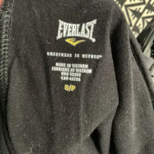 Everlast Womens Capri Leggings Black Wide Waistband Athletic Small thumbnail 4