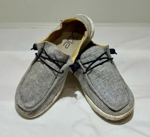 Women's Hey Dude casual shoes Size thumbnail 1