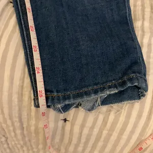 American Eagle Outfitters Vintage High-Rise Distressed Blue Jeans thumbnail 6