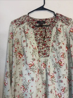 Floral V-Neck bell sleeve Peasant Tunic Top - Sage Green and Rose M thumbnail 3