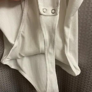 Danielle Bernstein White Ribbed Bodysuit Large thumbnail 6