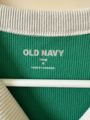 Old Navy Green and White Snug Top- Size M thumbnail 3