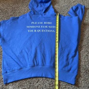 Old Navy x The Devil Wears Prada SoComfy Oversized Blue Pullover Hoodie Medium thumbnail 5