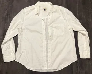 Universal Threads Long Sleeve Plain White Button-Up Shirt XL thumbnail 1