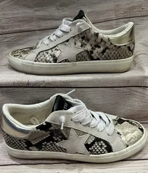 Steve Madden womens philosophy gold snake Star sneakers Size 7 thumbnail 1