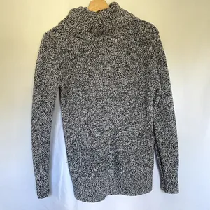 Abercrombie &‎ Fitch black white knit turtleneck sweater women's size large thumbnail 7
