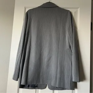 Klassy Network Gray Pinstripe Blazer Women’s Size L NWT thumbnail 6