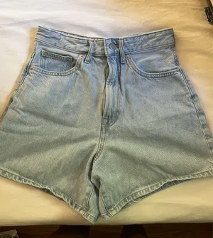 Everlane A-Line Denim Shorts thumbnail 2