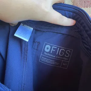 Figs Livingston Navy Scrub Pants Size Medium Tall thumbnail 8