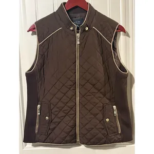 Active USA Brown Quilted Vest thumbnail 3