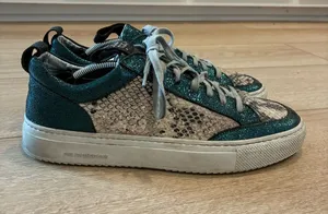 P448 Women’s John Sneakers Snakeskin Leather Teal Glitter Size 40/9.5-10 thumbnail 1