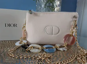Pink thumbnail 5