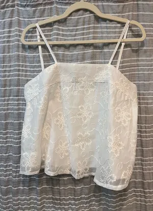 SheIn White Flowy Top thumbnail 1