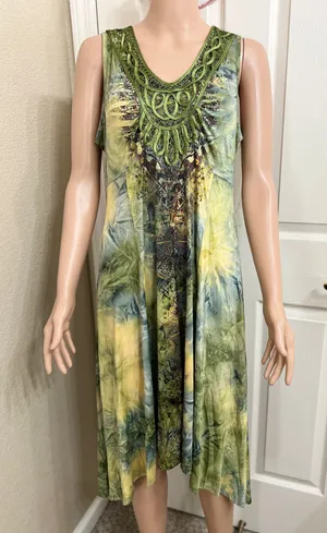 One world colorful dress size L thumbnail 1