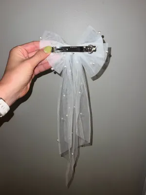 Pearl tulle bow veil thumbnail 2