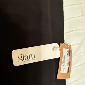 Black skirt by glam size large thumbnail 4