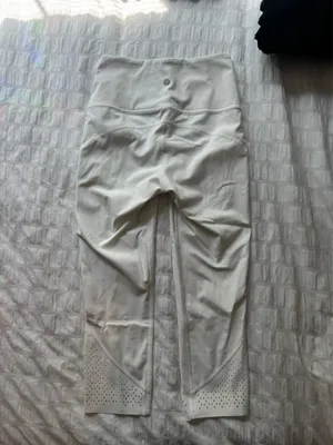 Lululemon Anew Leggings White Cropped thumbnail 2
