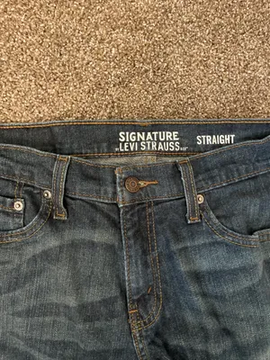 Levi Jeans  thumbnail 3