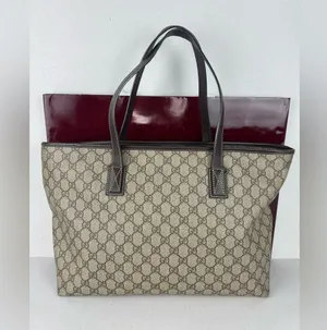 GUCCI GG Supreme Monogram Medium Zippered Shopping Tote Dark Brown. thumbnail 7
