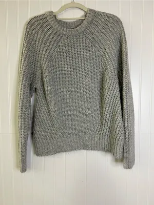 A New Day Women's Gray Knit Sweater Size Medium thumbnail 1